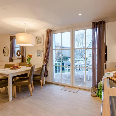 Apartment Haus Kranichsruh Whg. Strandgut Kirr